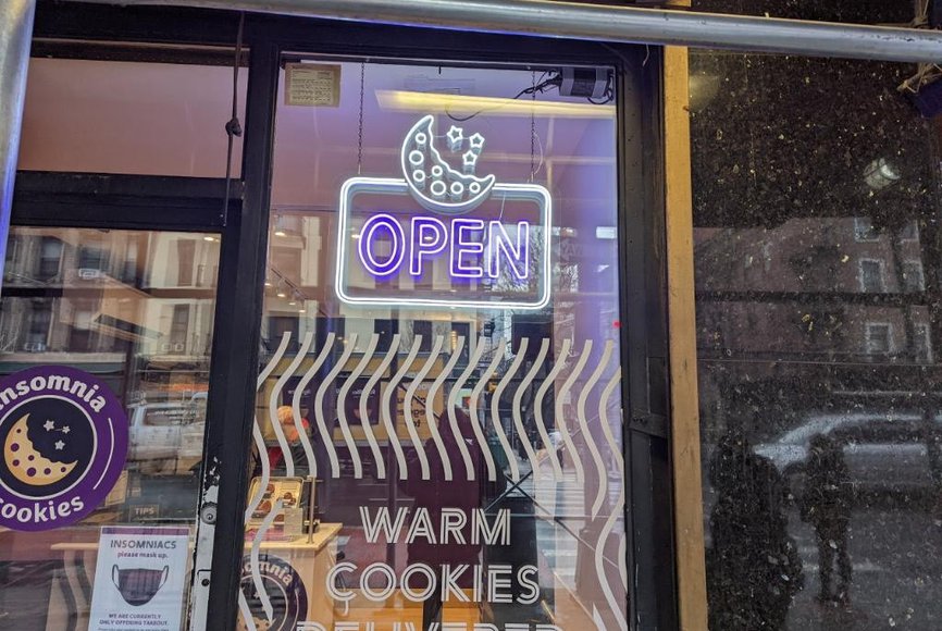 Insomnia Cookies